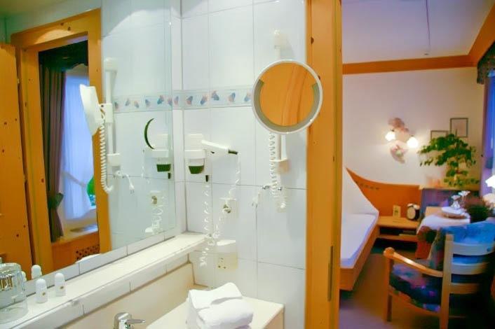 Hotel Restaurant Rengser Muehle Bergneustadt Cameră foto